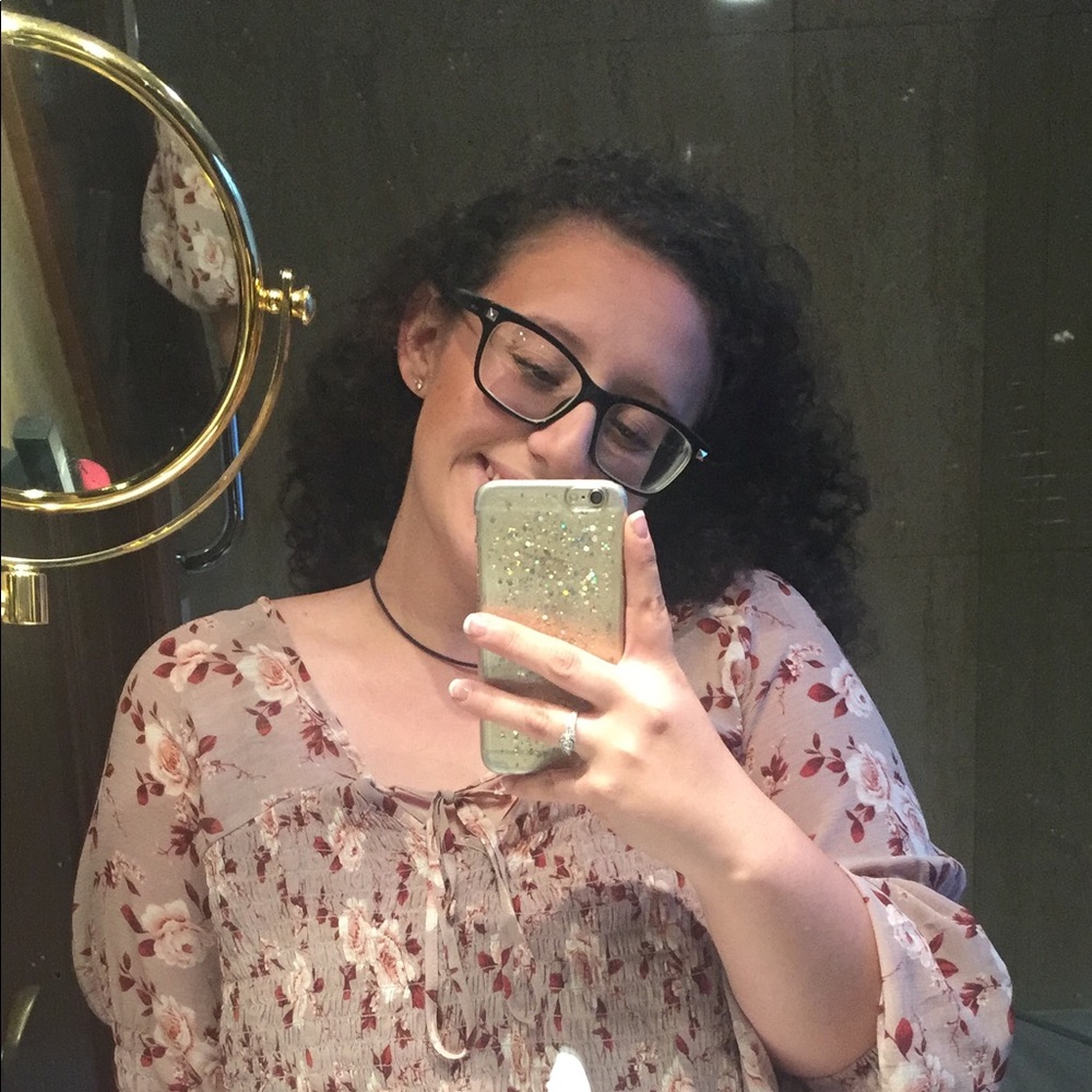 Meet your Posher, Tatiana